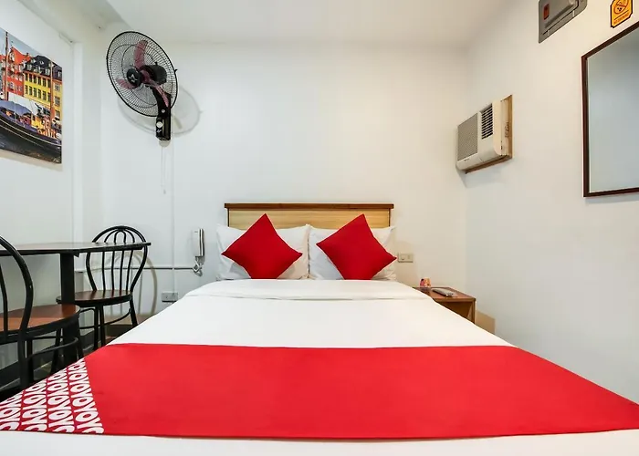 Oyo 462 Crave Park Hotel 2*