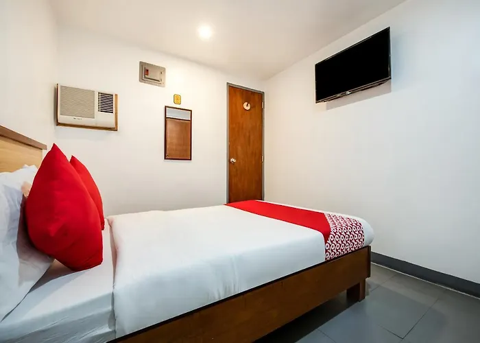 Hotel Oyo 462 Crave Park Manila