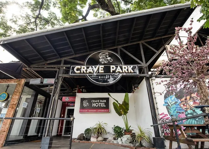 Oyo 462 Crave Park Hotel